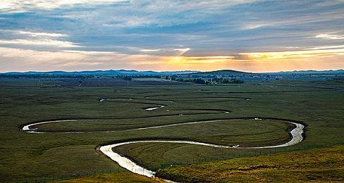 《UNDEFEATED》steam页面上线 开放世界动作冒险